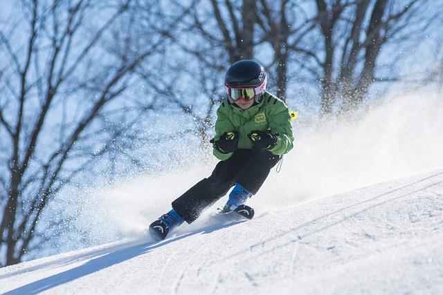dans quelle station de ski investir-enfant en train de skier